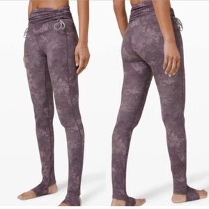 Lululemon Tight Women 12 Purple Hug Your Core SHR leggings Super High Rise light